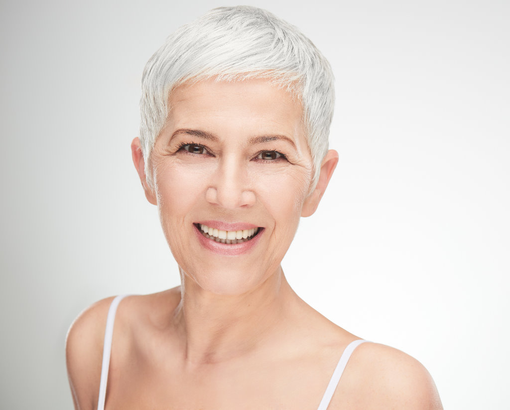 over-50-hairstyle-short-gray-hair